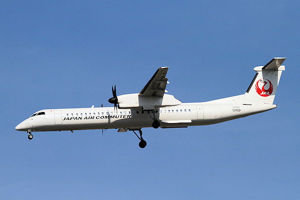 JAC DHC-8-400（JA844C）