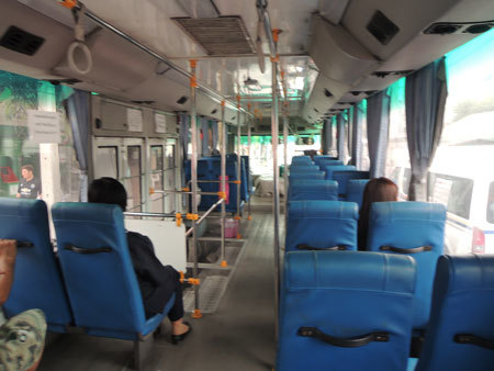 Bus000A Inside