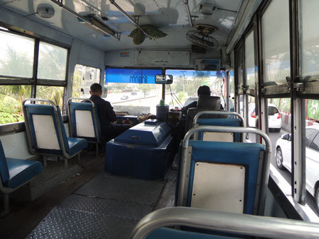 Bus000 NA Inside