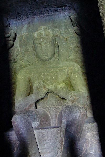 171002_Cave2_Buddha-Statue.jpg