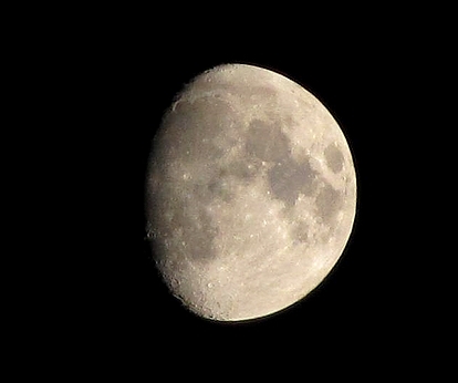 2018 20 39 moon01