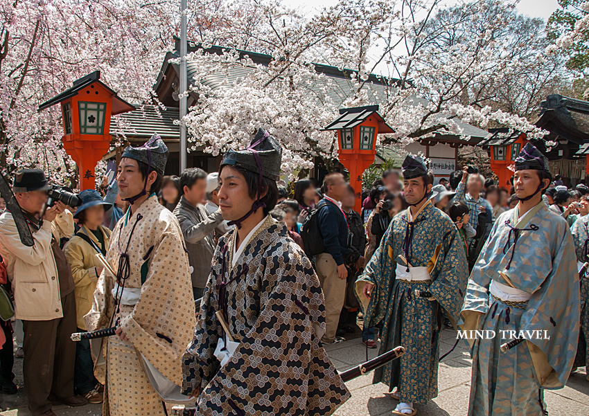 平野神社　桜祭神幸祭　男性　