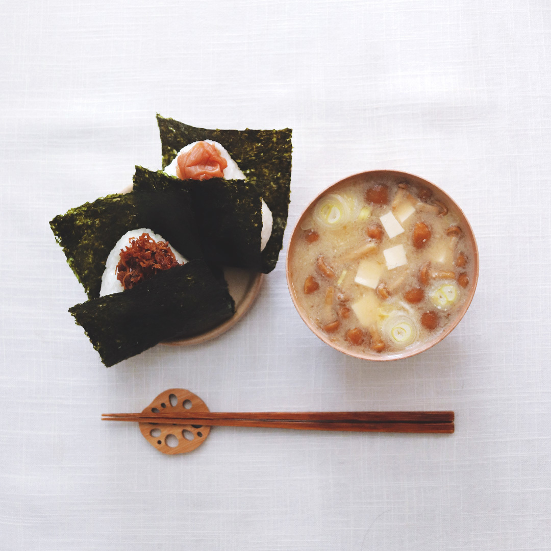 Onigiri & miso soup