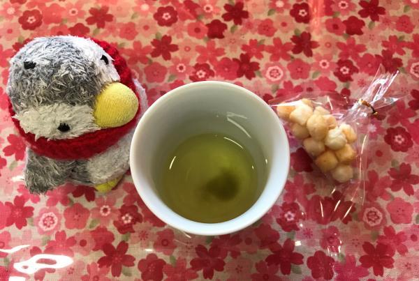 松阪のおひなさま館でお茶とお菓子頂いた（＾＾）